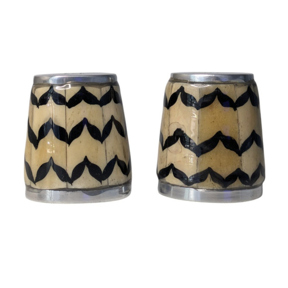 Williams Sonoma Chevron Bone Salt and Pepper Shakers Black Beige - Picture 1 of 11